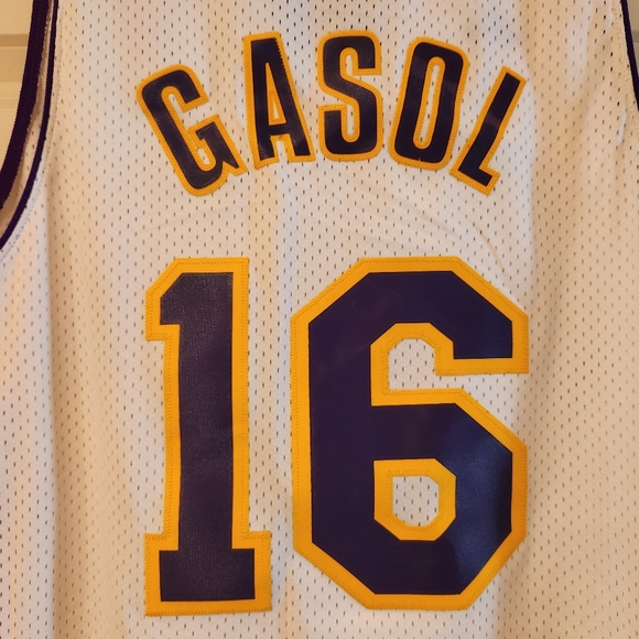 *NWOT* LA Lakers Pau Gasol #16 NBA Jersey Sunday Whites Adidas - Picture 7 of 7